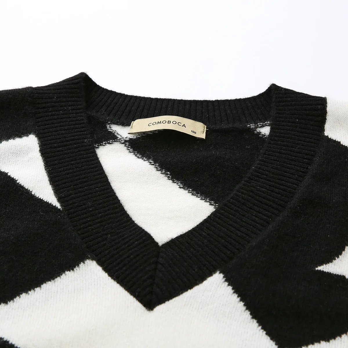 100% Cashmere Vintage-Inspired Knitted Vest