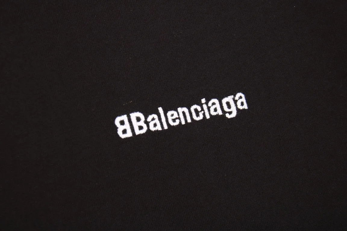 Balenciaga Minimalist T-Shirt