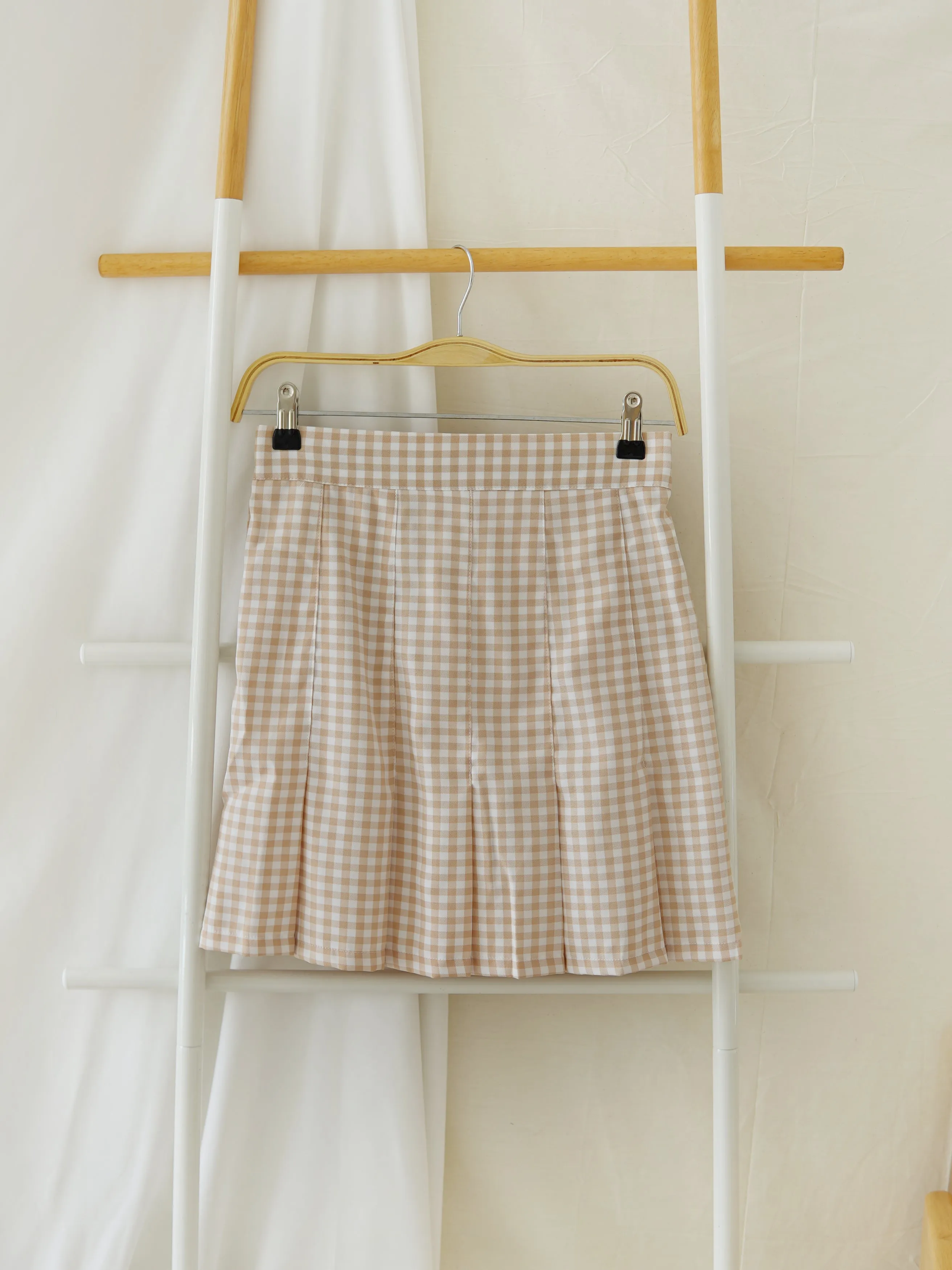 Beige Checkered Pleat Skirt