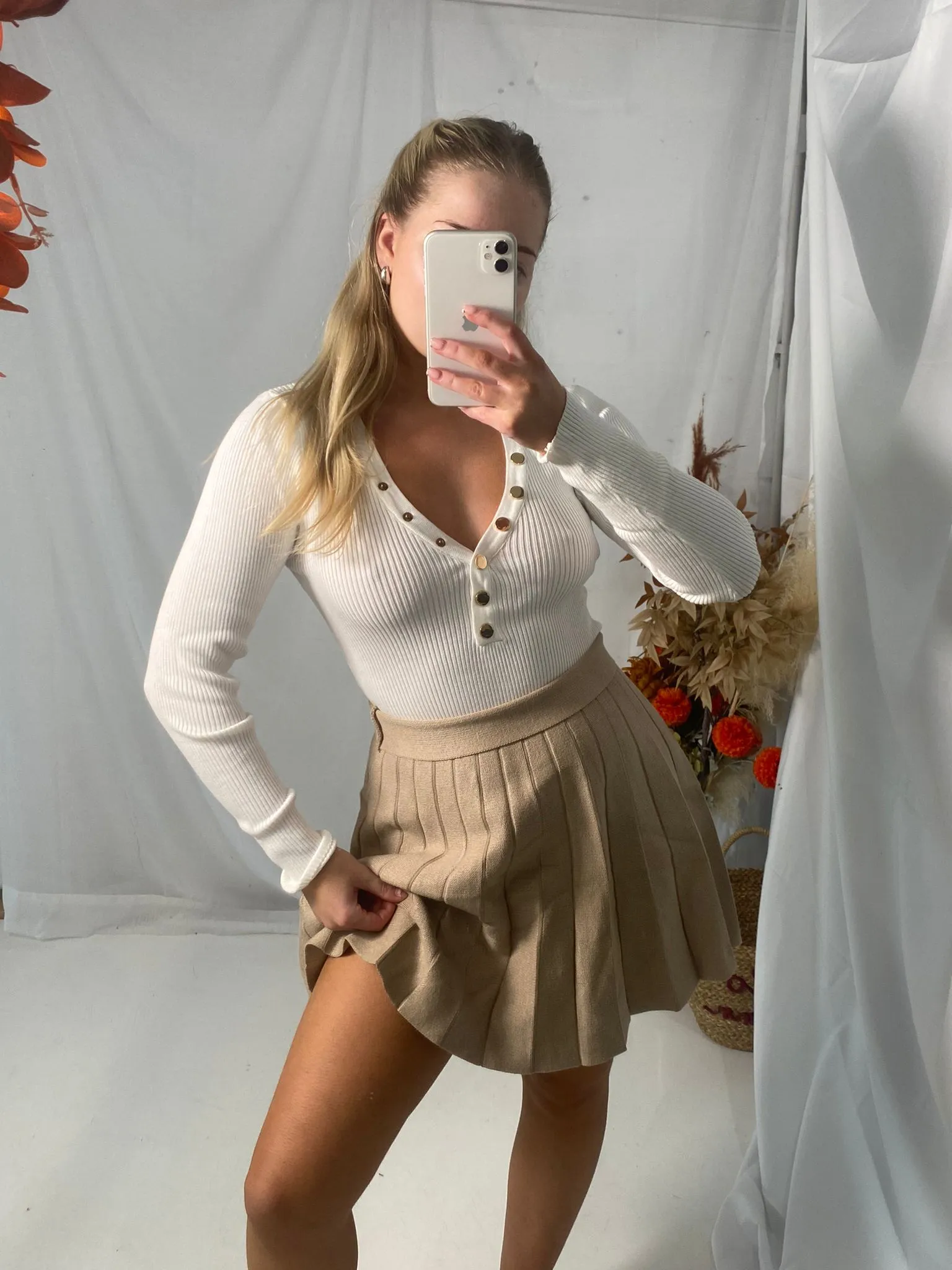 Beige Knitted Pleat Skirt