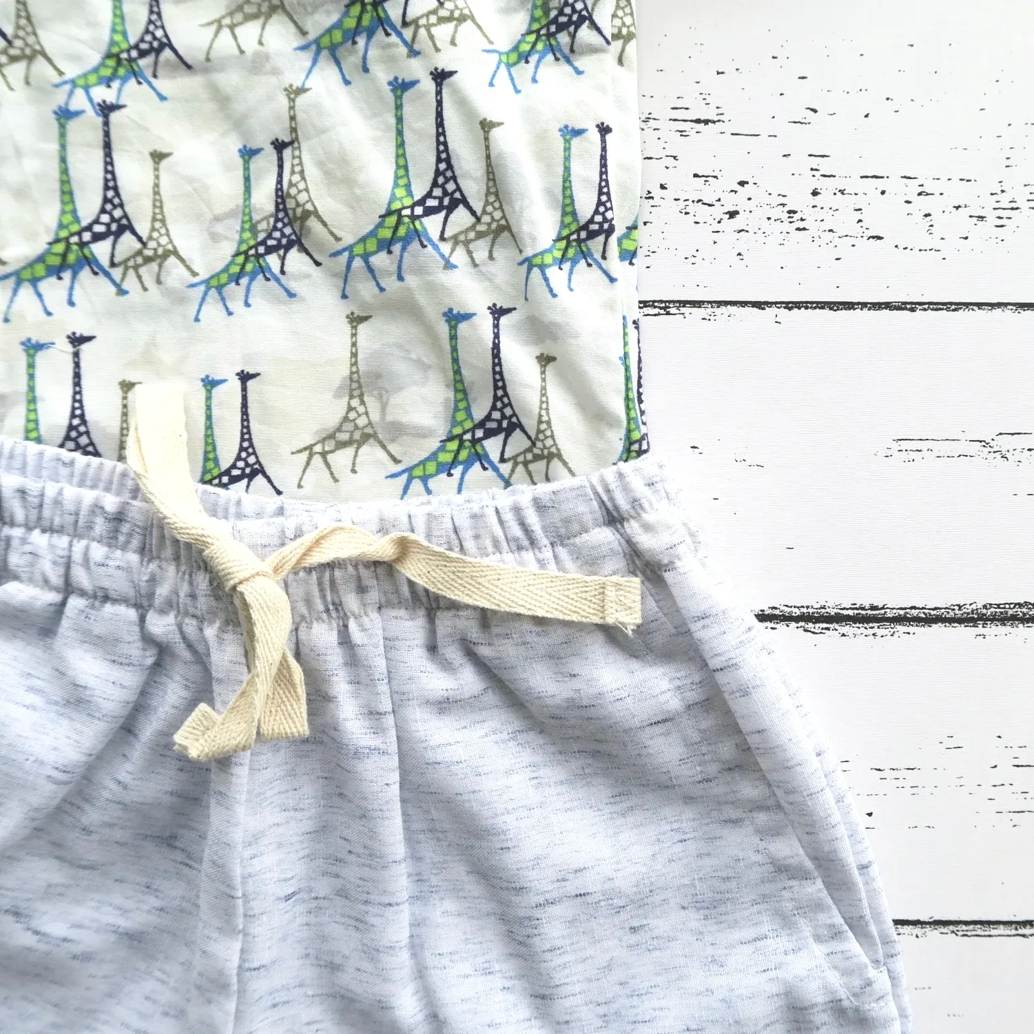 Birch Top & Shorts in Blue Giraffe and Blue Kohibo