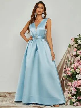 Elegant V Neck Sleeveless Pleated Prom Dress