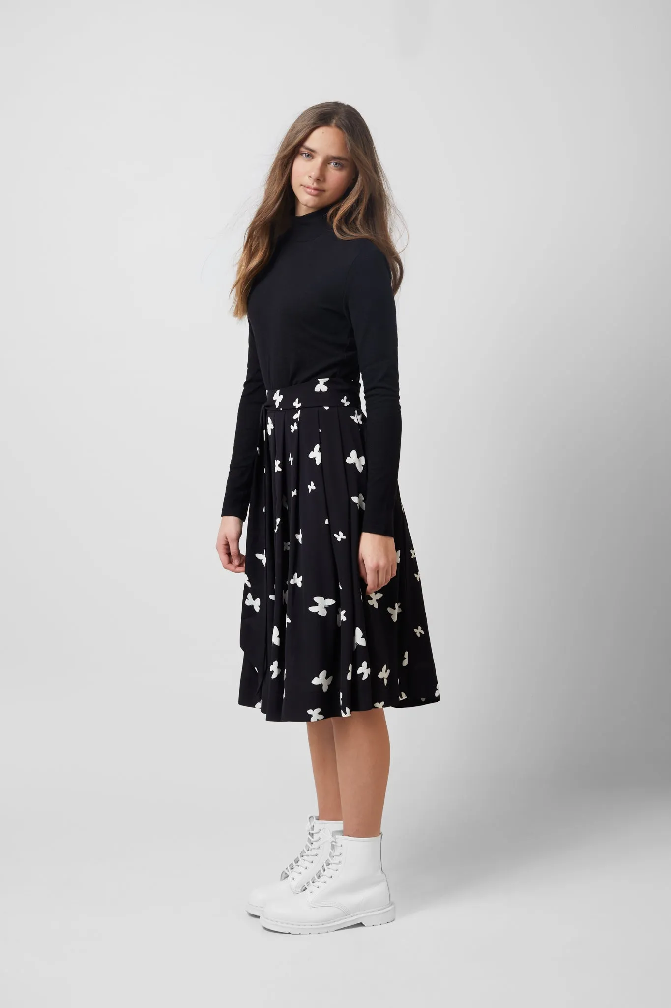 EOE Butterfly Pleated Skirt