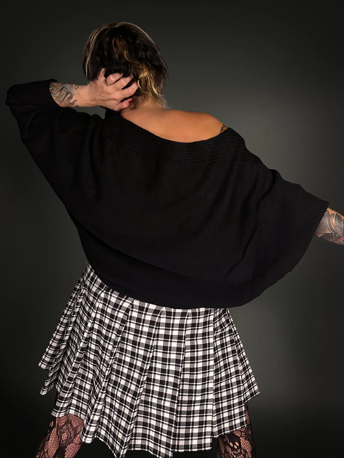 Outfit Set - Plaid Skirt with Black Front Straps & Oversized Dolman Batwing Sleeve Sweater