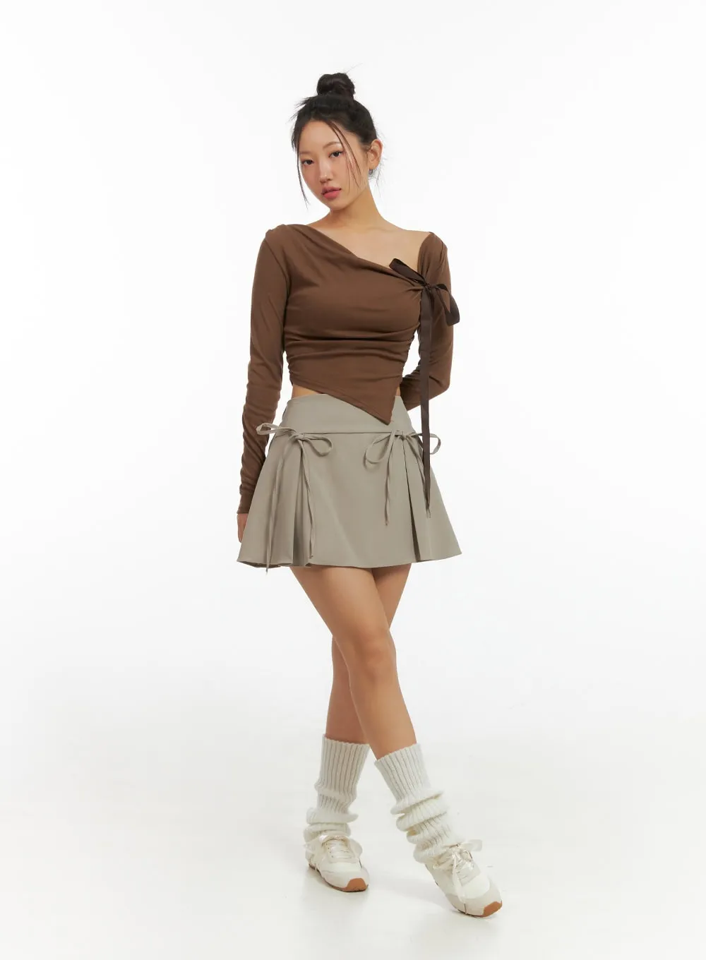 Ribbon Pleated Mini Skirt IS402