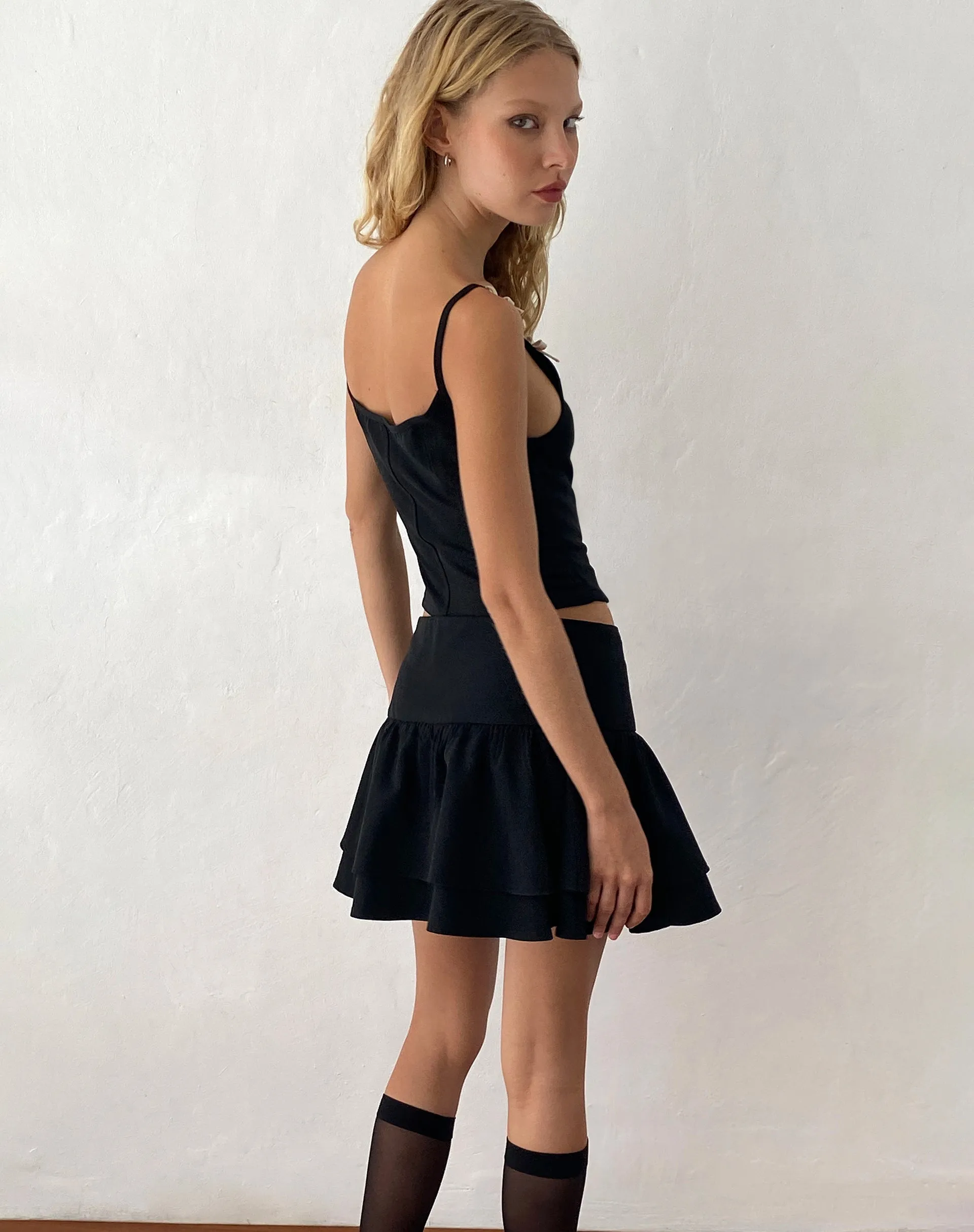 Samrina Pleated Tailored Mini Skirt in Black