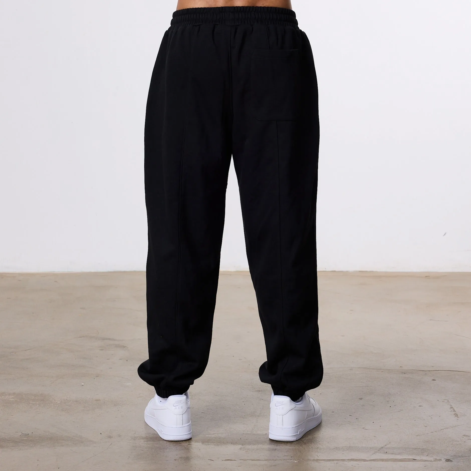 Vanquish Better Than Yesterday Black Oversized Sweatpants